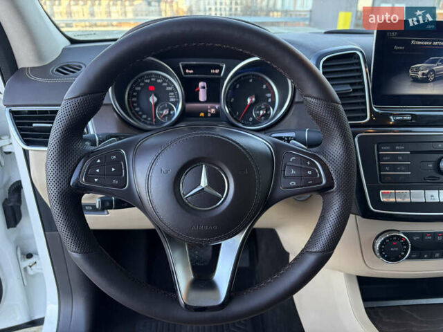 Білий Мерседес ГЛС-Класс, об'ємом двигуна 3 л та пробігом 225 тис. км за 40800 $, фото 23 на Automoto.ua