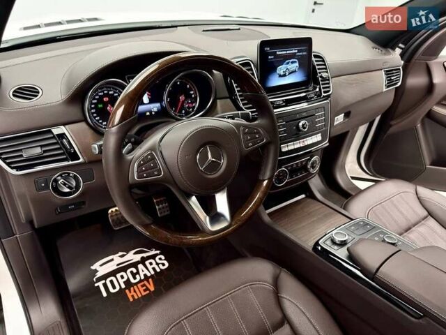 Белый Мерседес ГЛС-Класс, объемом двигателя 2.99 л и пробегом 100 тыс. км за 49999 $, фото 20 на Automoto.ua