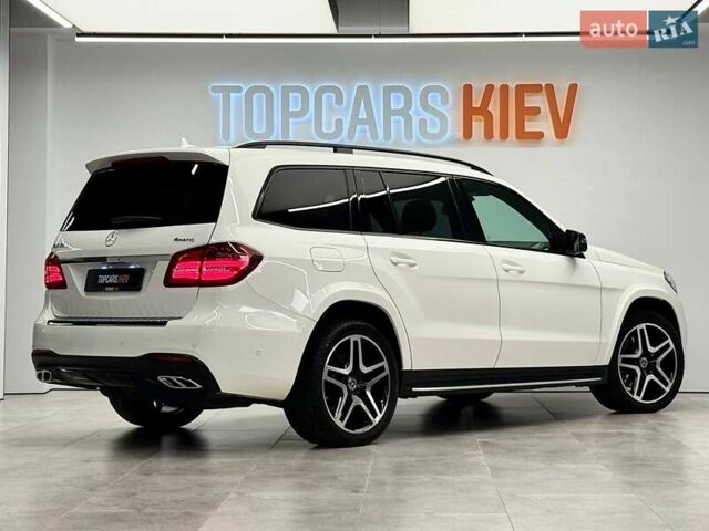 Белый Мерседес ГЛС-Класс, объемом двигателя 2.99 л и пробегом 100 тыс. км за 49999 $, фото 3 на Automoto.ua