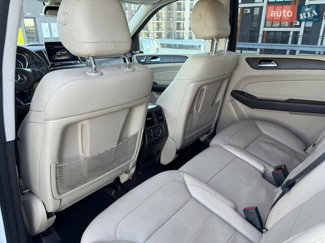 Білий Мерседес ГЛС-Класс, об'ємом двигуна 3 л та пробігом 225 тис. км за 40800 $, фото 22 на Automoto.ua