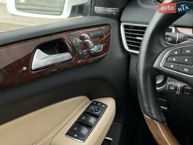 Белый Мерседес ГЛС-Класс, объемом двигателя 3 л и пробегом 125 тыс. км за 36700 $, фото 19 на Automoto.ua