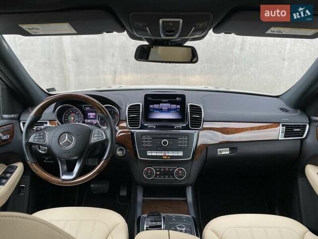 Белый Мерседес ГЛС-Класс, объемом двигателя 3 л и пробегом 125 тыс. км за 36700 $, фото 14 на Automoto.ua