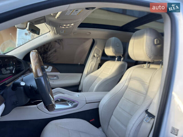 Белый Мерседес ГЛС-Класс, объемом двигателя 3 л и пробегом 112 тыс. км за 81000 $, фото 16 на Automoto.ua