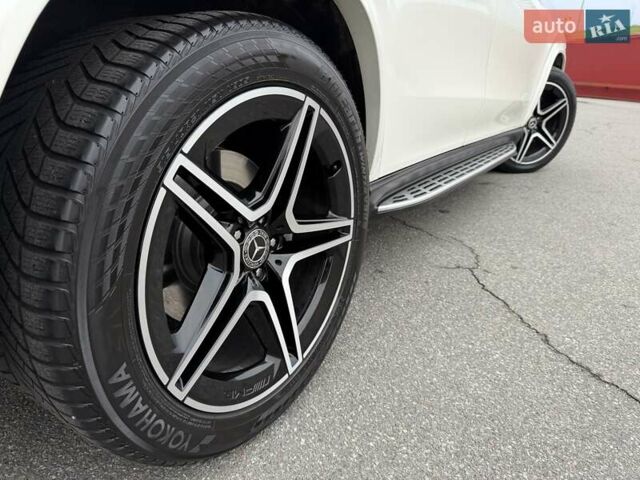 Белый Мерседес ГЛС-Класс, объемом двигателя 2.93 л и пробегом 155 тыс. км за 66900 $, фото 56 на Automoto.ua