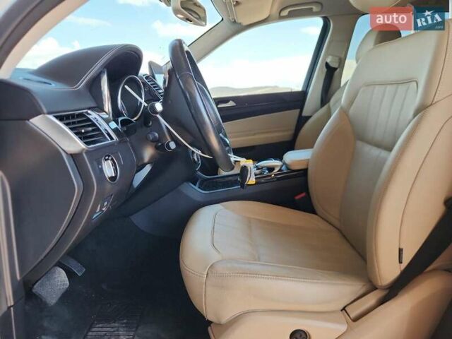 Білий Мерседес ГЛС-Класс, об'ємом двигуна 3 л та пробігом 91 тис. км за 8000 $, фото 7 на Automoto.ua