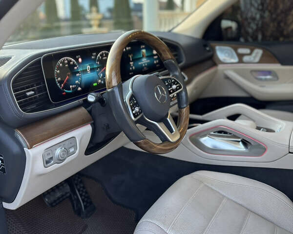 Белый Мерседес ГЛС-Класс, объемом двигателя 3 л и пробегом 112 тыс. км за 81000 $, фото 15 на Automoto.ua