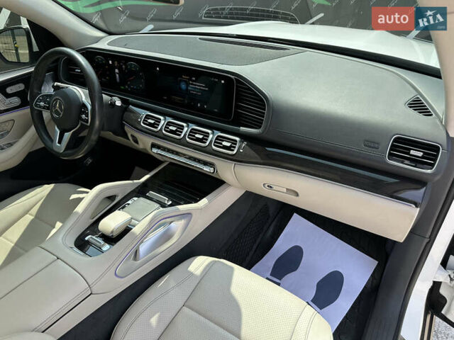 Белый Мерседес ГЛС-Класс, объемом двигателя 3 л и пробегом 139 тыс. км за 56999 $, фото 28 на Automoto.ua