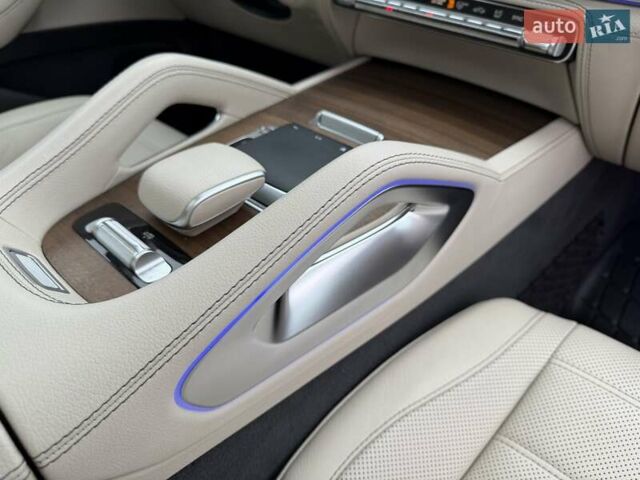 Белый Мерседес ГЛС-Класс, объемом двигателя 2.93 л и пробегом 155 тыс. км за 66900 $, фото 36 на Automoto.ua