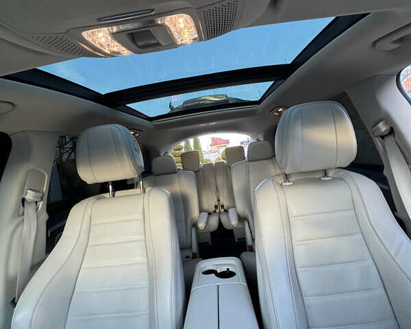 Белый Мерседес ГЛС-Класс, объемом двигателя 3 л и пробегом 112 тыс. км за 81000 $, фото 19 на Automoto.ua