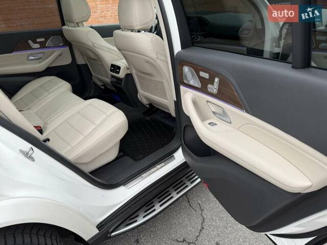 Белый Мерседес ГЛС-Класс, объемом двигателя 2.93 л и пробегом 155 тыс. км за 66900 $, фото 41 на Automoto.ua
