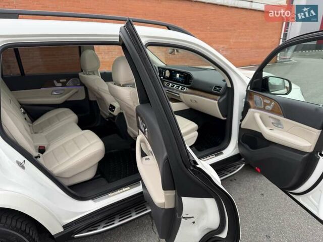 Белый Мерседес ГЛС-Класс, объемом двигателя 2.93 л и пробегом 155 тыс. км за 66900 $, фото 33 на Automoto.ua