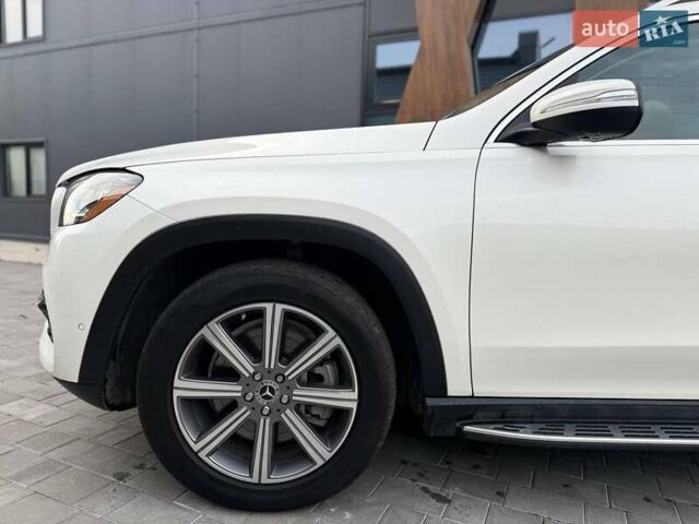 Белый Мерседес ГЛС-Класс, объемом двигателя 3 л и пробегом 135 тыс. км за 49000 $, фото 1 на Automoto.ua