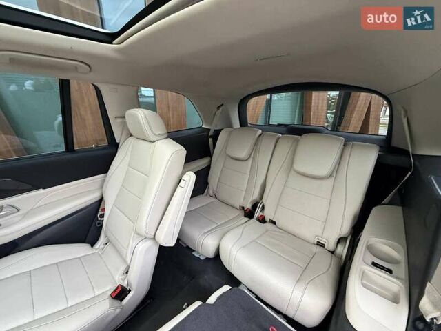 Белый Мерседес ГЛС-Класс, объемом двигателя 3 л и пробегом 135 тыс. км за 49000 $, фото 13 на Automoto.ua