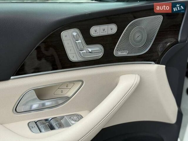 Белый Мерседес ГЛС-Класс, объемом двигателя 3 л и пробегом 135 тыс. км за 49000 $, фото 12 на Automoto.ua