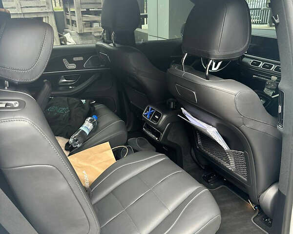 Белый Мерседес ГЛС-Класс, объемом двигателя 3.98 л и пробегом 108 тыс. км за 89000 $, фото 14 на Automoto.ua