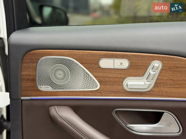 Белый Мерседес ГЛС-Класс, объемом двигателя 2.93 л и пробегом 99 тыс. км за 79900 $, фото 9 на Automoto.ua