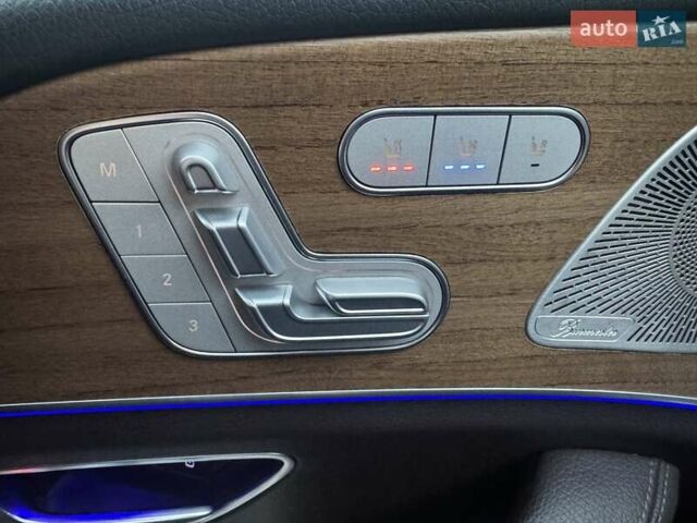 Белый Мерседес ГЛС-Класс, объемом двигателя 2.93 л и пробегом 99 тыс. км за 77900 $, фото 89 на Automoto.ua