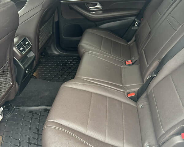 Белый Мерседес ГЛС-Класс, объемом двигателя 2.9 л и пробегом 81 тыс. км за 79900 $, фото 1 на Automoto.ua