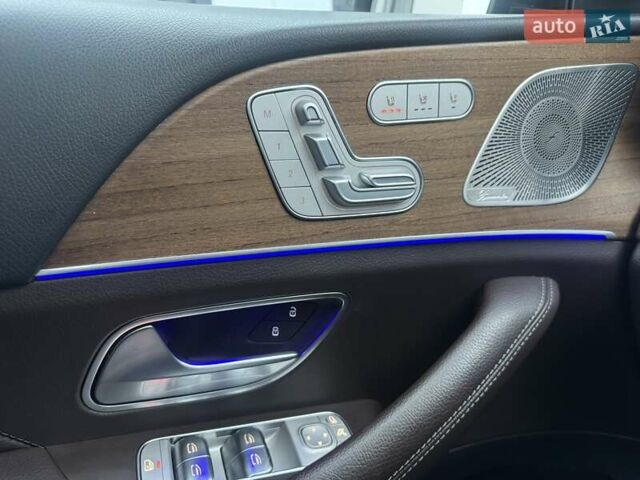 Белый Мерседес ГЛС-Класс, объемом двигателя 2.93 л и пробегом 99 тыс. км за 77900 $, фото 80 на Automoto.ua