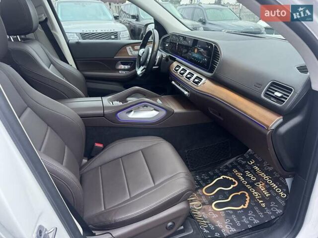 Белый Мерседес ГЛС-Класс, объемом двигателя 2.93 л и пробегом 99 тыс. км за 77900 $, фото 47 на Automoto.ua