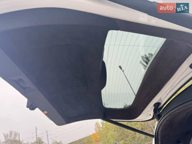 Белый Мерседес ГЛС-Класс, объемом двигателя 2.9 л и пробегом 81 тыс. км за 79900 $, фото 20 на Automoto.ua