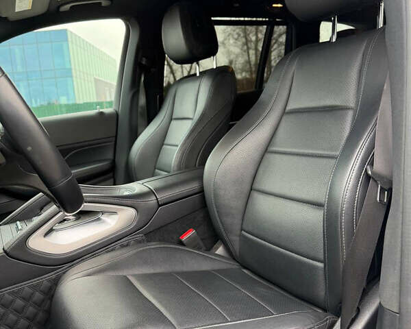 Белый Мерседес ГЛС-Класс, объемом двигателя 3 л и пробегом 103 тыс. км за 77900 $, фото 15 на Automoto.ua