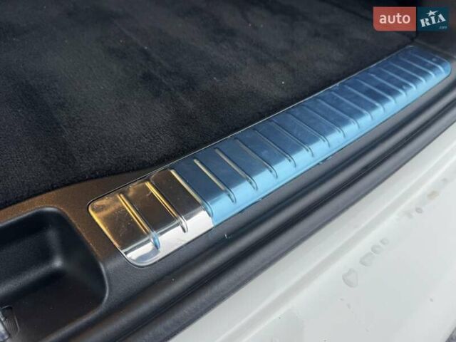 Белый Мерседес ГЛС-Класс, объемом двигателя 2.93 л и пробегом 99 тыс. км за 77900 $, фото 27 на Automoto.ua