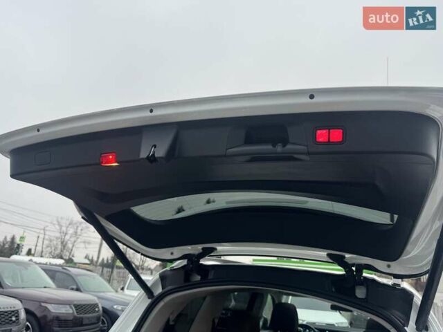 Белый Мерседес ГЛС-Класс, объемом двигателя 2.93 л и пробегом 99 тыс. км за 77900 $, фото 23 на Automoto.ua