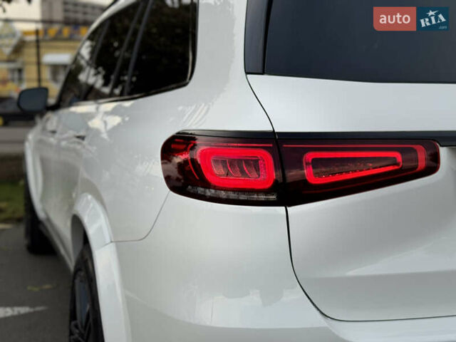 Мерседес ГЛС-Класс 2021 у Києві на Automoto.ua Білий Мерседес ГЛС-Класс, об'ємом двигуна 3 л та пробігом 136 тис. км за 64000 $, фото 23 на Automoto.ua