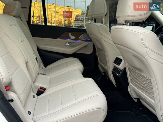 Белый Мерседес ГЛС-Класс, объемом двигателя 3 л и пробегом 137 тыс. км за 68000 $, фото 22 на Automoto.ua