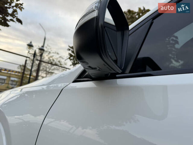 Белый Мерседес ГЛС-Класс, объемом двигателя 3 л и пробегом 137 тыс. км за 68000 $, фото 30 на Automoto.ua