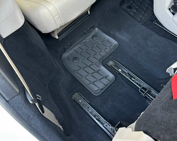 Білий Мерседес ГЛС-Класс, об'ємом двигуна 3 л та пробігом 57 тис. км за 84000 $, фото 61 на Automoto.ua