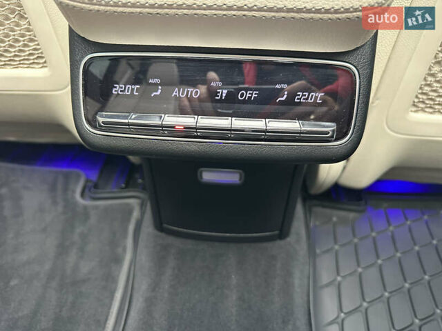 Білий Мерседес ГЛС-Класс, об'ємом двигуна 3 л та пробігом 57 тис. км за 84000 $, фото 41 на Automoto.ua