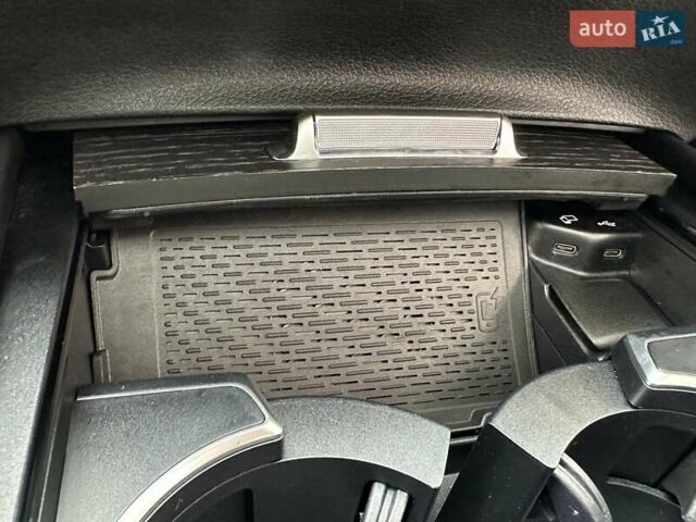 Білий Мерседес ГЛС-Класс, об'ємом двигуна 2.93 л та пробігом 17 тис. км за 98700 $, фото 61 на Automoto.ua