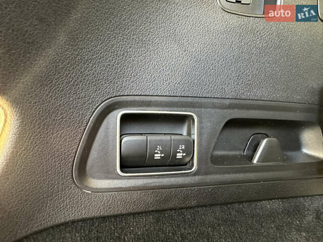 Білий Мерседес ГЛС-Класс, об'ємом двигуна 3 л та пробігом 57 тис. км за 84000 $, фото 63 на Automoto.ua