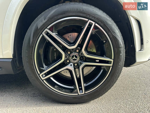 Білий Мерседес ГЛС-Класс, об'ємом двигуна 3 л та пробігом 57 тис. км за 84000 $, фото 56 на Automoto.ua