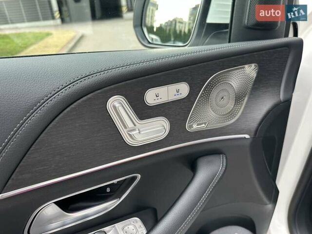 Білий Мерседес ГЛС-Класс, об'ємом двигуна 2.93 л та пробігом 17 тис. км за 98700 $, фото 48 на Automoto.ua