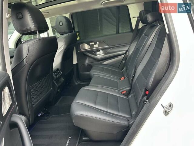 Білий Мерседес ГЛС-Класс, об'ємом двигуна 2.93 л та пробігом 17 тис. км за 98700 $, фото 39 на Automoto.ua