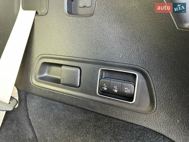 Білий Мерседес ГЛС-Класс, об'ємом двигуна 3 л та пробігом 57 тис. км за 84000 $, фото 62 на Automoto.ua