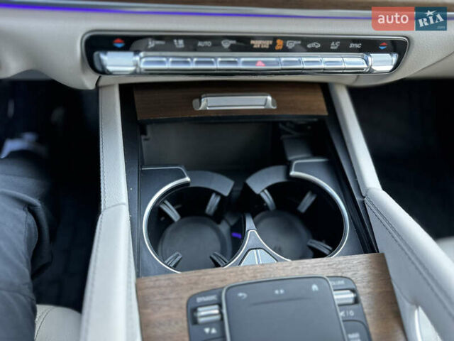 Білий Мерседес ГЛС-Класс, об'ємом двигуна 3 л та пробігом 57 тис. км за 84000 $, фото 69 на Automoto.ua