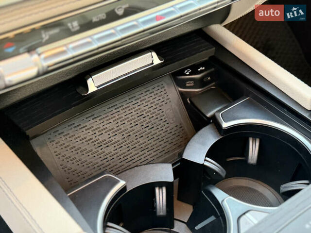 Білий Мерседес ГЛС-Класс, об'ємом двигуна 2.93 л та пробігом 80 тис. км за 95000 $, фото 22 на Automoto.ua