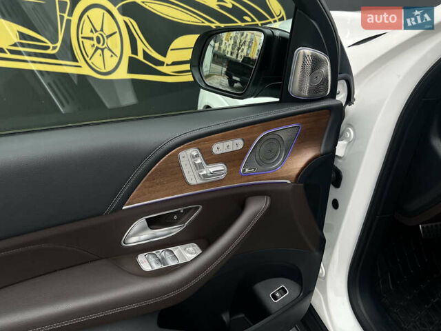 Белый Мерседес ГЛС-Класс, объемом двигателя 2.93 л и пробегом 23 тыс. км за 113000 $, фото 13 на Automoto.ua