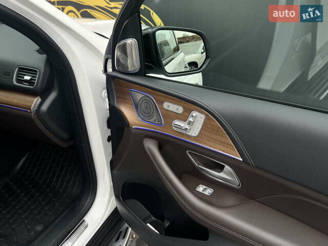 Белый Мерседес ГЛС-Класс, объемом двигателя 2.93 л и пробегом 23 тыс. км за 113000 $, фото 19 на Automoto.ua