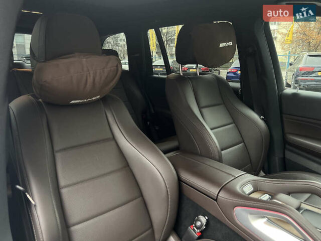 Белый Мерседес ГЛС-Класс, объемом двигателя 2.93 л и пробегом 23 тыс. км за 113000 $, фото 20 на Automoto.ua