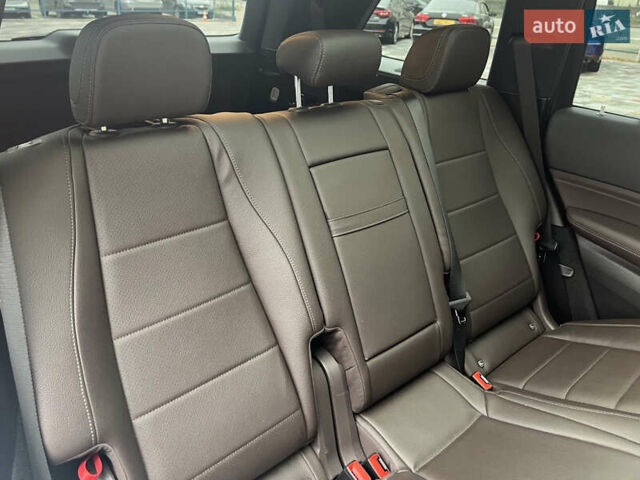 Белый Мерседес ГЛС-Класс, объемом двигателя 2.93 л и пробегом 23 тыс. км за 113000 $, фото 23 на Automoto.ua