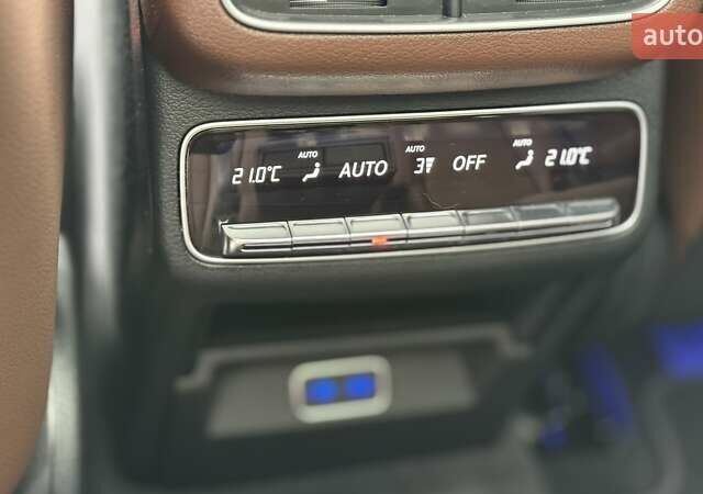 Белый Мерседес ГЛС-Класс, объемом двигателя 2.93 л и пробегом 30 тыс. км за 115000 $, фото 33 на Automoto.ua