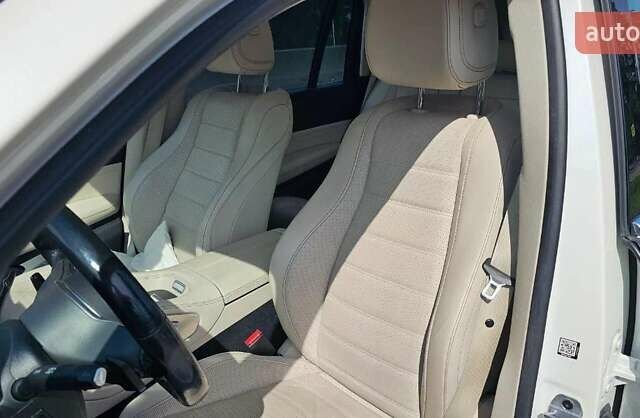 Білий Мерседес ГЛС-Класс, об'ємом двигуна 3 л та пробігом 43 тис. км за 86800 $, фото 5 на Automoto.ua