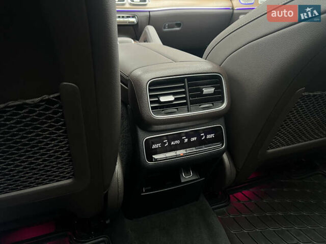 Белый Мерседес ГЛС-Класс, объемом двигателя 2.93 л и пробегом 23 тыс. км за 113000 $, фото 25 на Automoto.ua