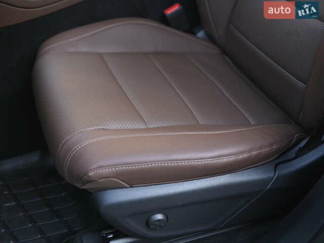 Белый Мерседес ГЛС-Класс, объемом двигателя 3 л и пробегом 17 тыс. км за 117999 $, фото 35 на Automoto.ua