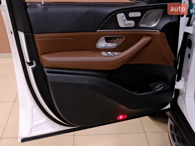 Білий Мерседес ГЛС-Класс, об'ємом двигуна 3 л та пробігом 16 тис. км за 129900 $, фото 35 на Automoto.ua